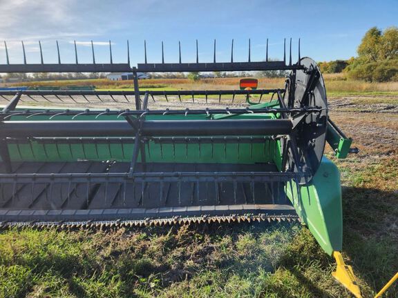 2012 John Deere 640FD Header Combine