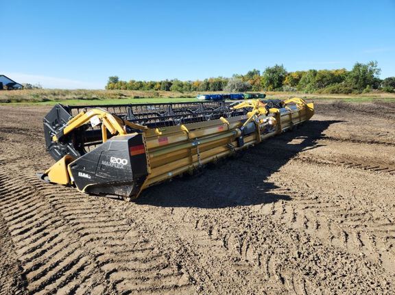 2013 CLAAS MAXFLEX 1200 Header Combine