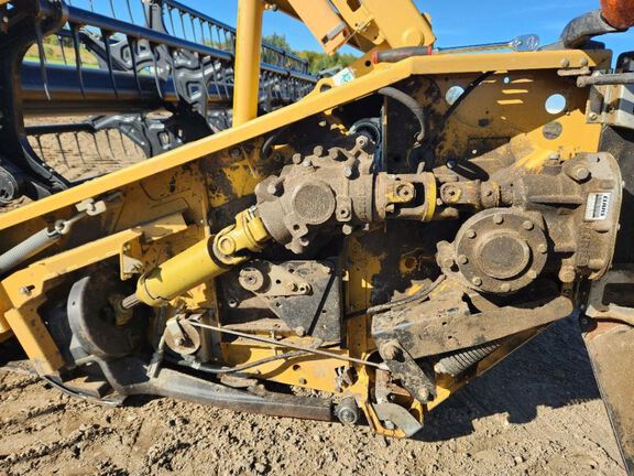 2013 CLAAS MAXFLEX 1200 Header Combine