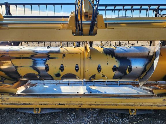 2013 CLAAS MAXFLEX 1200 Header Combine