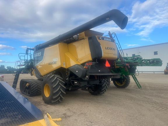 2013 CLAAS 760 Combine