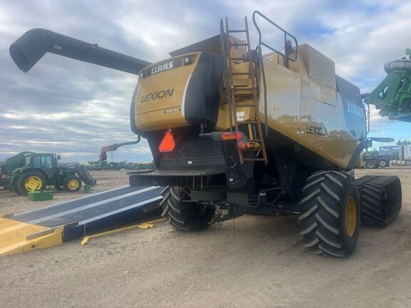 2013 CLAAS 760 Combine