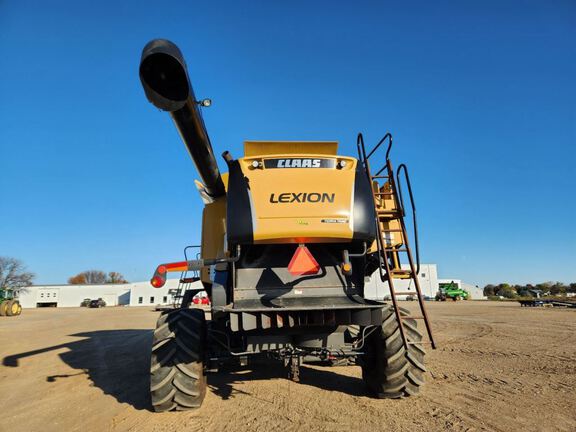 2013 CLAAS 760 Combine