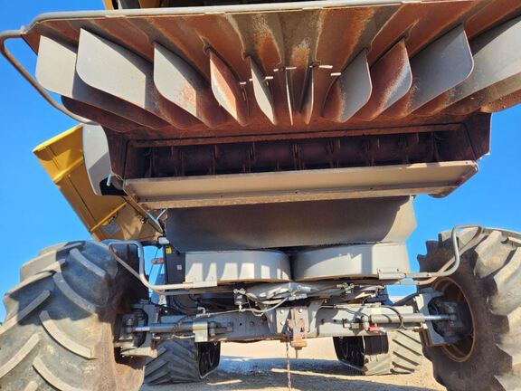 2013 CLAAS 760 Combine