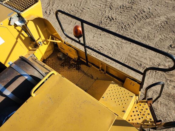 2013 CLAAS 760 Combine