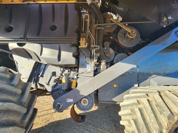 2013 CLAAS 760 Combine