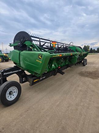 2012 John Deere 640FD Header Combine