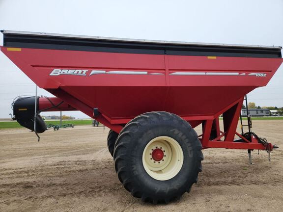 2015 Unverferth 1082 Grain Cart