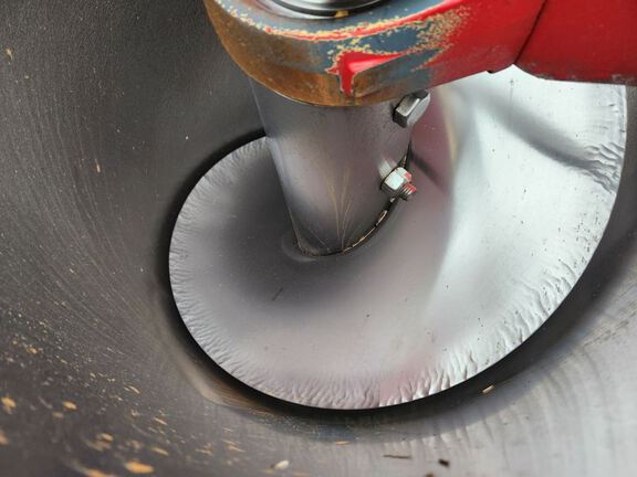2015 Unverferth 1082 Grain Cart