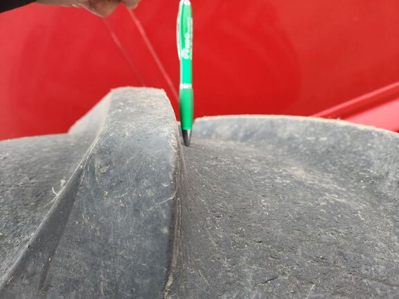 2015 Unverferth 1082 Grain Cart