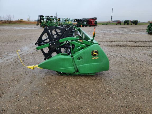 2012 John Deere 635F Header Combine