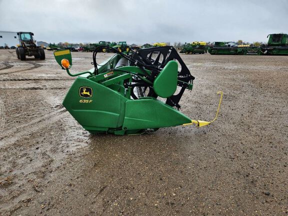 2012 John Deere 635F Header Combine