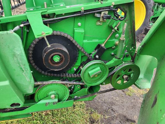 2010 John Deere 635F Header Combine