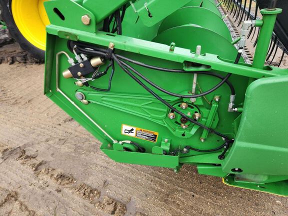 2010 John Deere 635F Header Combine