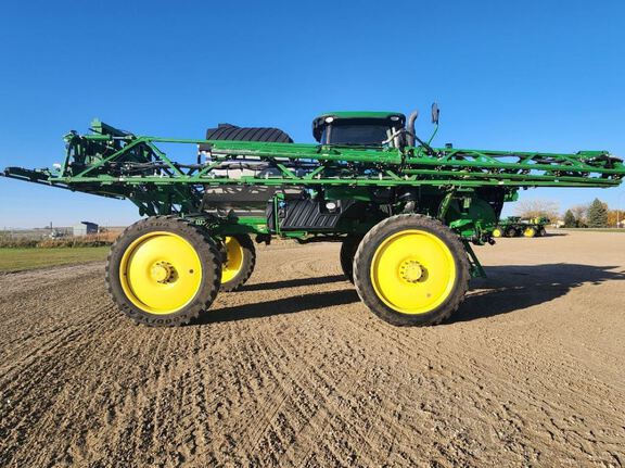 2019 John Deere R4044 Sprayer/High Clearance