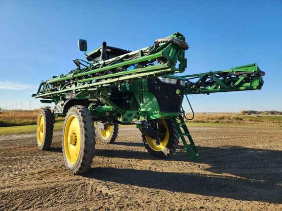 2019 John Deere R4044 Sprayer/High Clearance