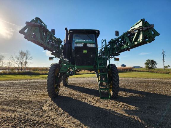 2019 John Deere R4044 Sprayer/High Clearance