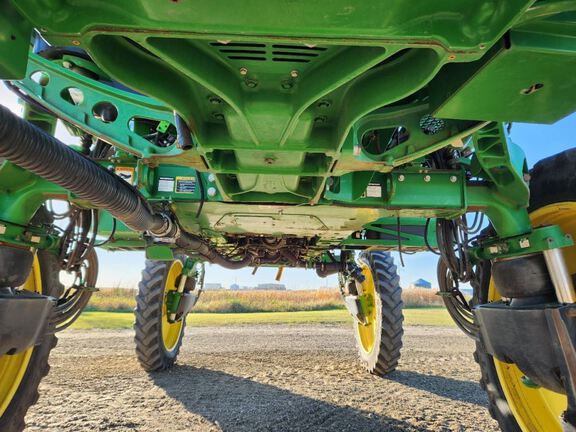 2019 John Deere R4044 Sprayer/High Clearance