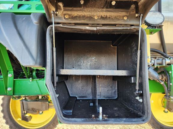 2019 John Deere R4044 Sprayer/High Clearance