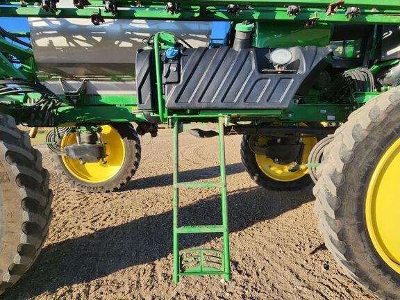 2019 John Deere R4044 Sprayer/High Clearance