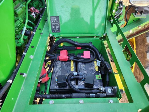 2019 John Deere R4044 Sprayer/High Clearance