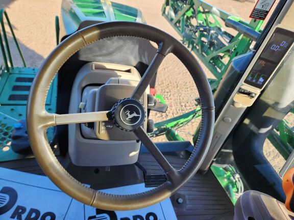 2019 John Deere R4044 Sprayer/High Clearance