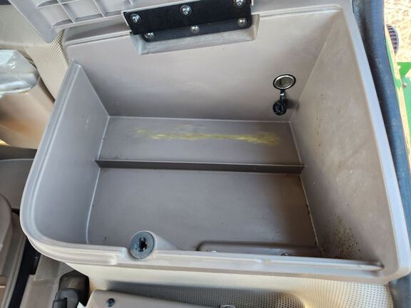 2019 John Deere R4044 Sprayer/High Clearance