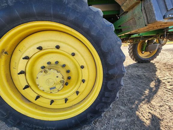 2020 John Deere R4060 Sprayer/High Clearance