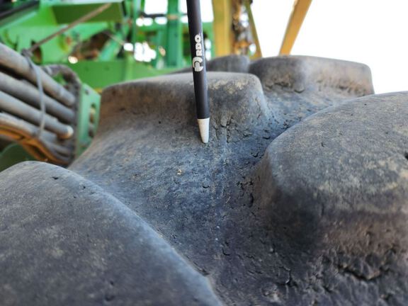 2020 John Deere R4060 Sprayer/High Clearance