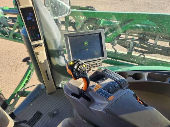 2020 John Deere R4060 Sprayer/High Clearance