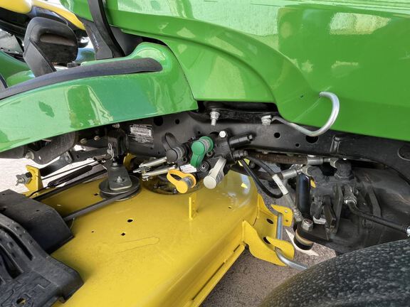 2020 John Deere X738 Garden Tractor