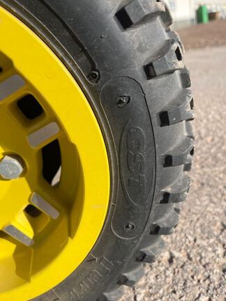 2020 John Deere X738 Garden Tractor