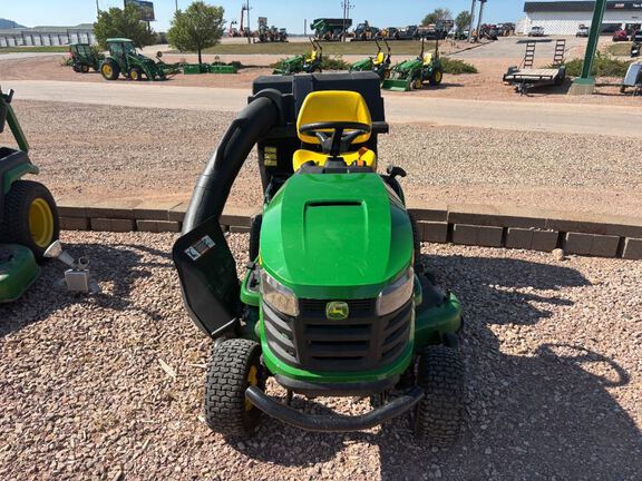 2023 John Deere S140 Garden Tractor