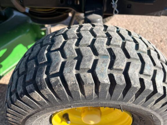 2023 John Deere S140 Garden Tractor