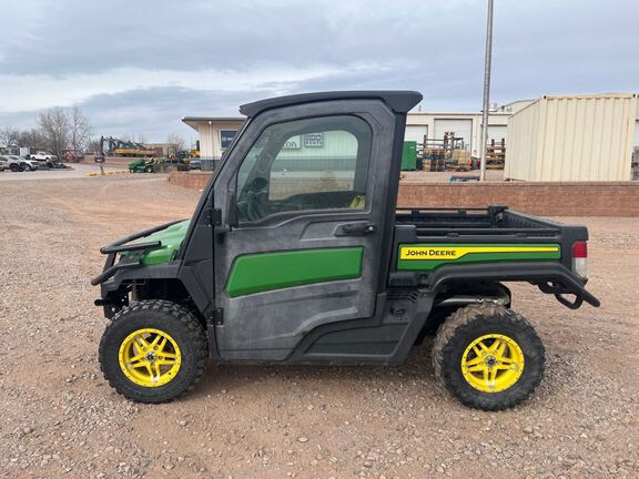 2021 John Deere XUV835M ATV