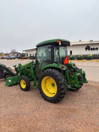 2017 John Deere 4066R Tractor Compact