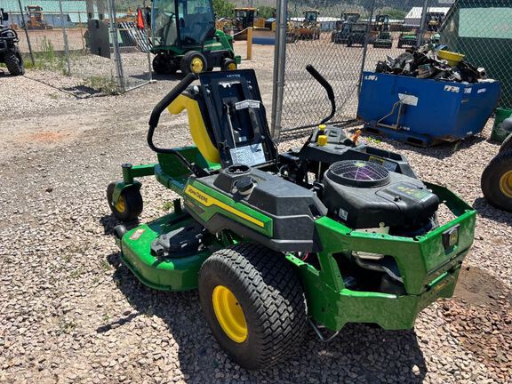 2026 John Deere Z325E Mower/Zero Turn