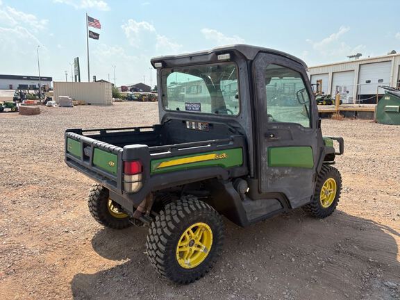 2018 John Deere XUV 835M ATV