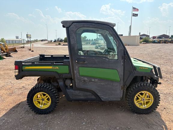 2018 John Deere XUV 835M ATV