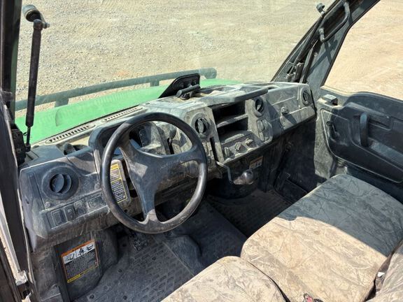 2018 John Deere XUV 835M ATV