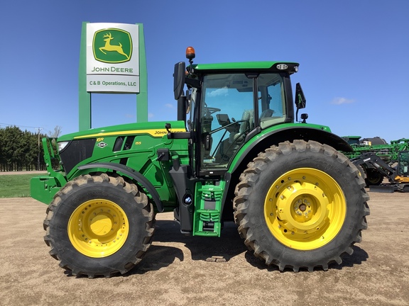 2022 John Deere 6R 155 Tractor