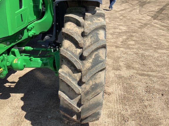 2022 John Deere 6R 155 Tractor