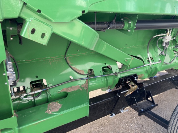 2020 John Deere 745FD Header Combine