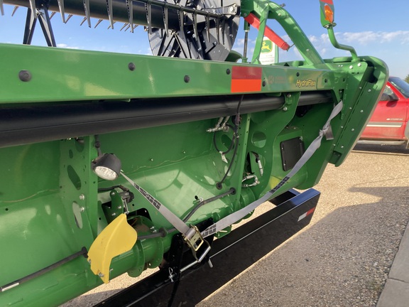 2020 John Deere 745FD Header Combine