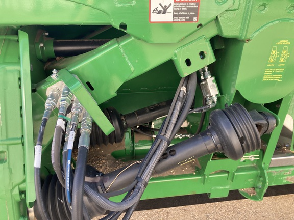 2020 John Deere 745FD Header Combine