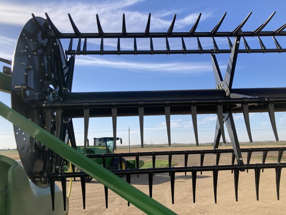 2020 John Deere 745FD Header Combine