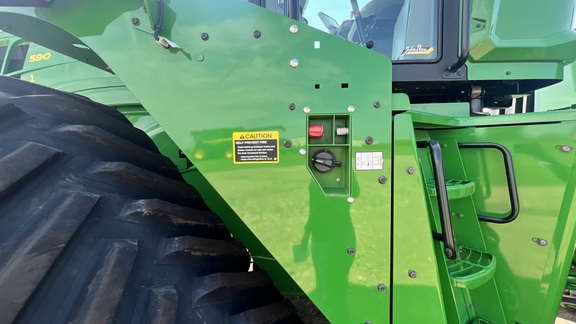 2023 John Deere 9RX 590 Tractor Rubber Track