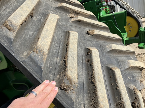 2023 John Deere 9RX 590 Tractor Rubber Track