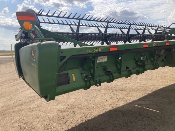 2015 John Deere 645FD Header Combine