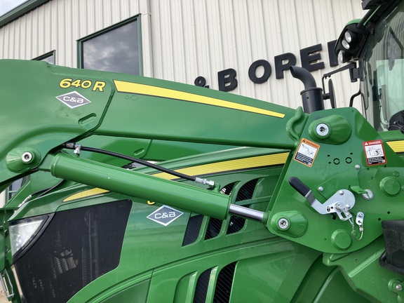 2023 John Deere 640R Loader